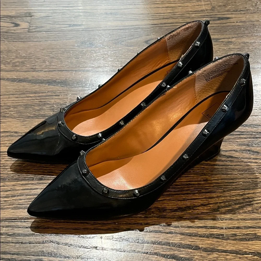 14th & Union Black Patent Studded Wedge Pumps - Picture 3 of 5